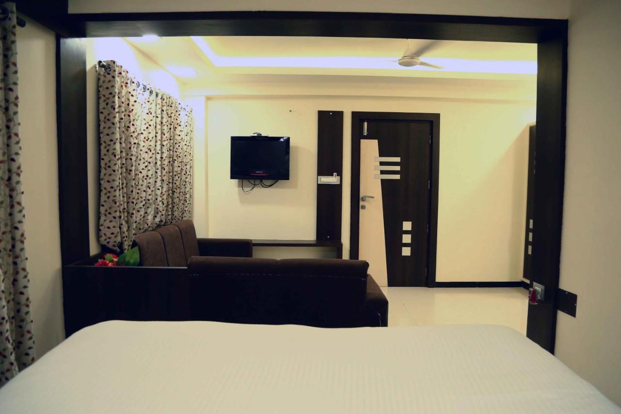 Jāmnagar Hotel Regency מראה חיצוני תמונה